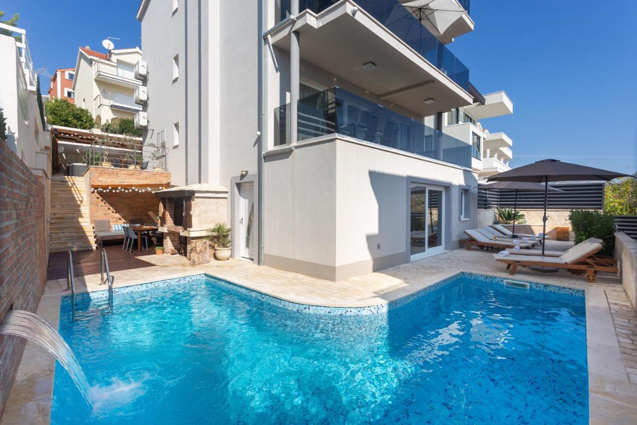 Apartments Aqua Трогир Экстерьер фото