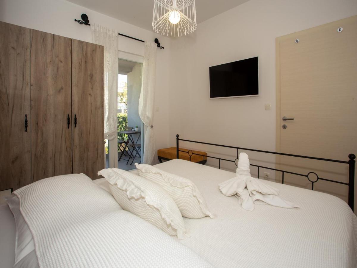 Apartments Aqua Трогир Экстерьер фото