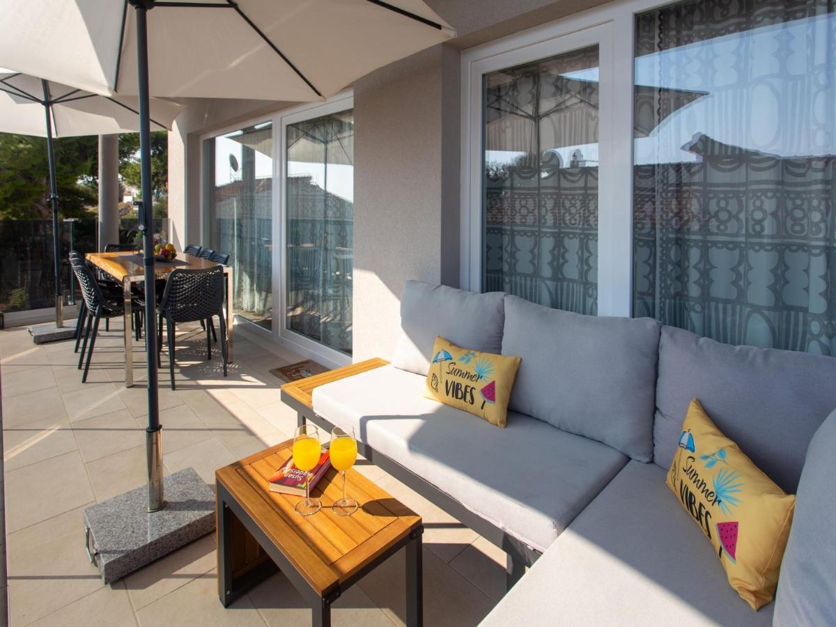 Apartments Aqua Трогир Экстерьер фото