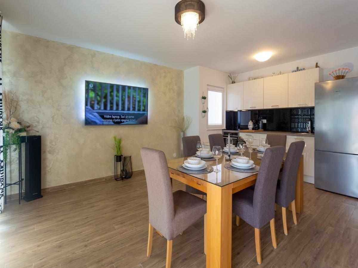 Apartments Aqua Трогир Экстерьер фото