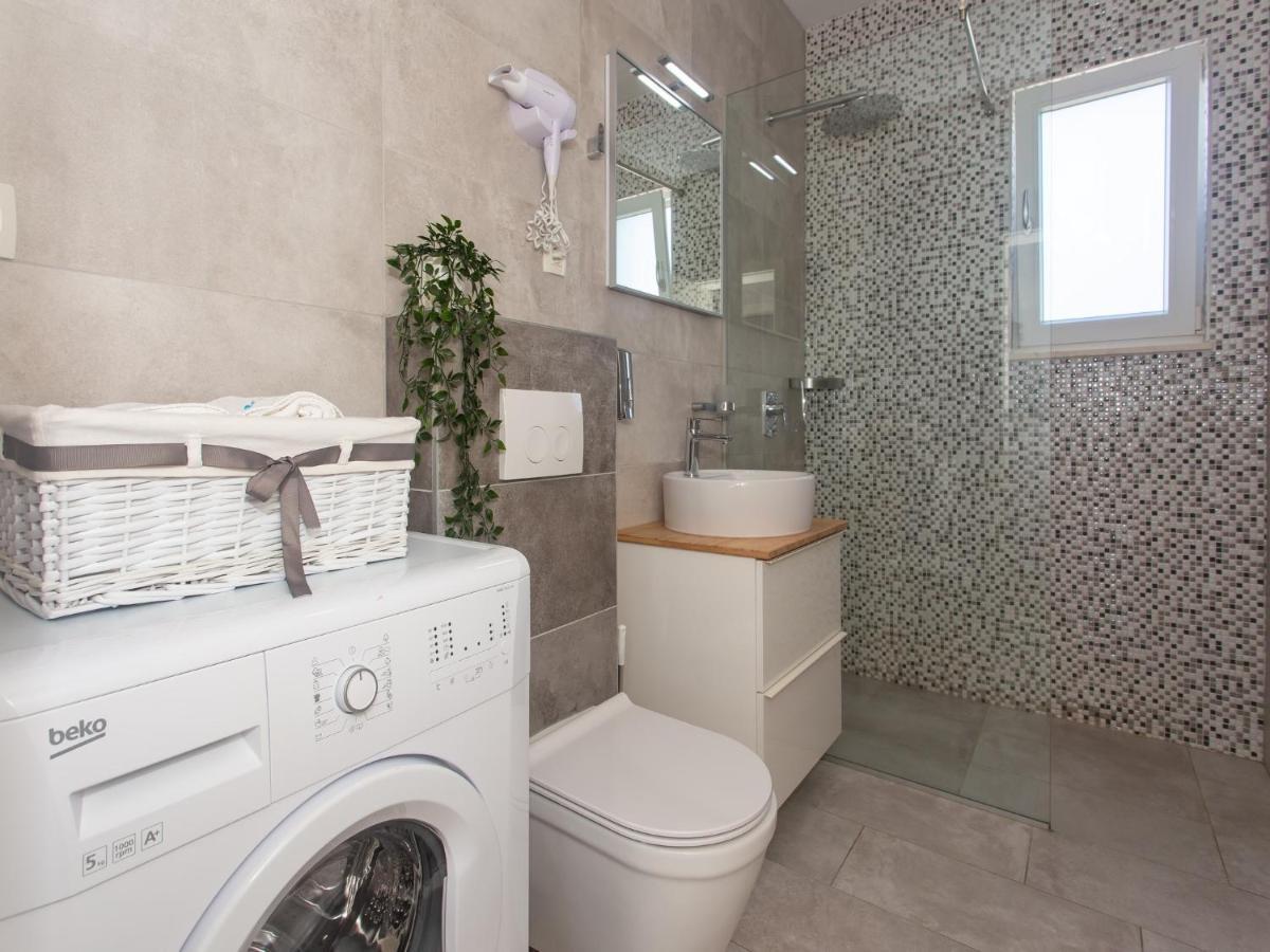 Apartments Aqua Трогир Экстерьер фото
